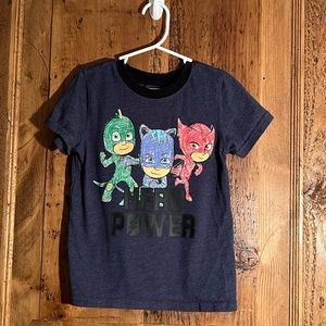 B2G1 Free- Kids PJ Masks “ Hero Power” Short Sleeved T-Shirt. Size 5T